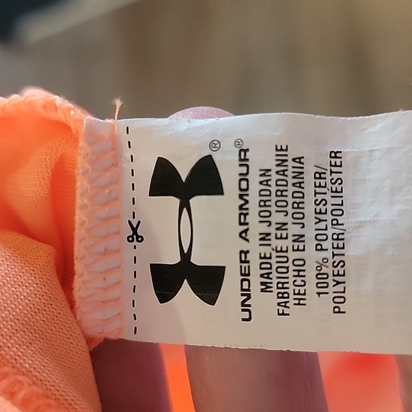 Underarmor  women's pullover top large - Picture 8 of 8